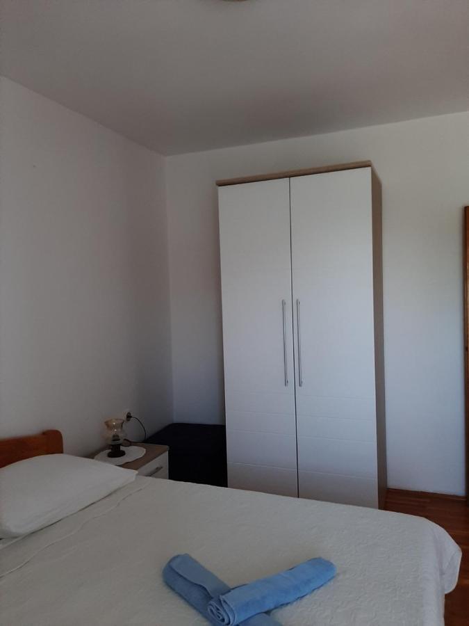 Apartments Grozdana Цриквеница Экстерьер фото