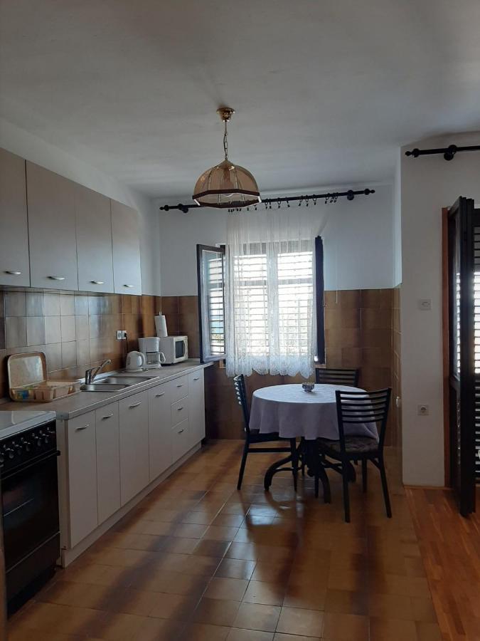 Apartments Grozdana Цриквеница Экстерьер фото